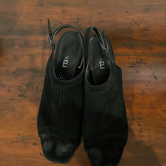 Vaneli black suede vaneli sandals size 11m - Picture 8 of 8